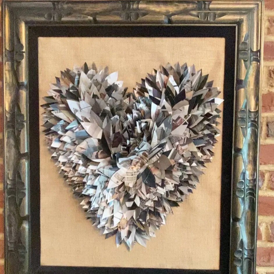 Holiday Extravaganza: 10 Gifts To Give Or Keep