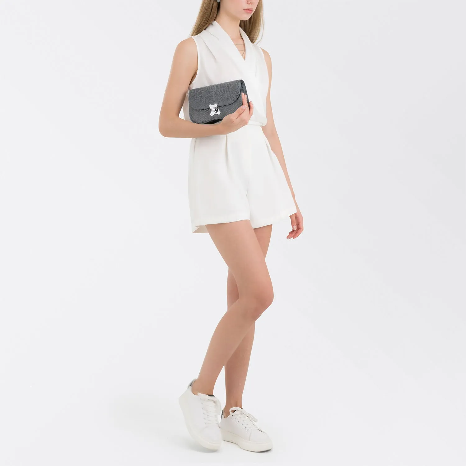 VELA BALLAD CHAIN WALLET